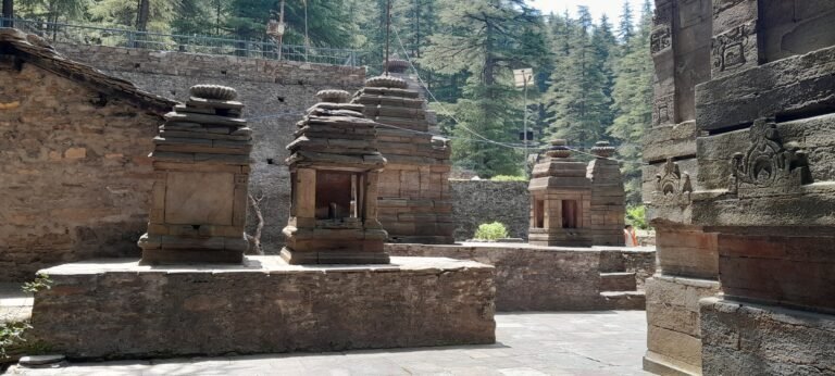 Jageshwar Dham in the afternoon