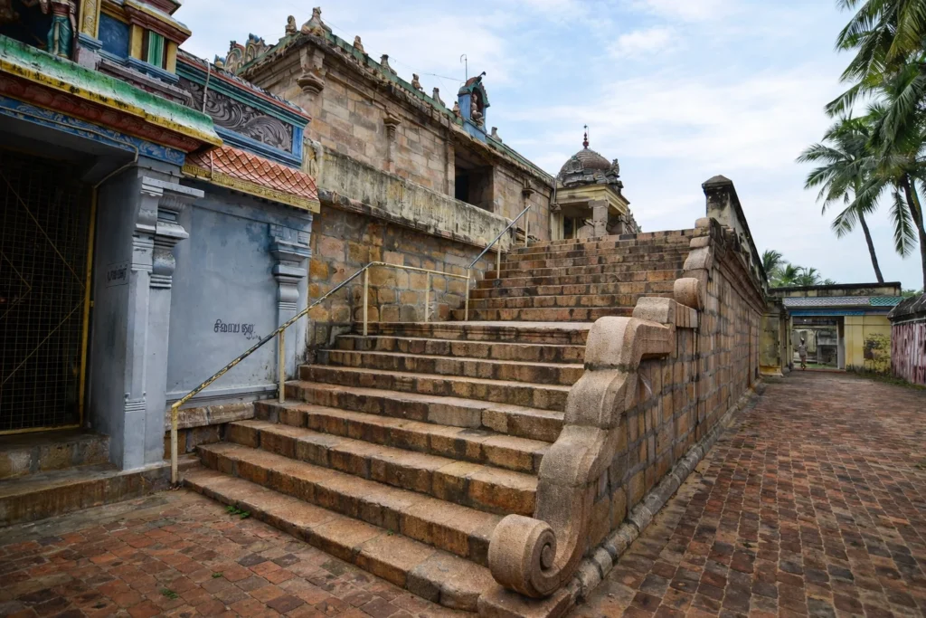 The Jambukeswarar temple legend temple