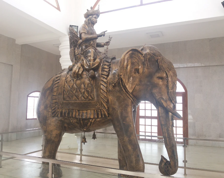 Karikala Chola the man who built the Kallani