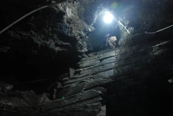 Patal Bhuvaneshar