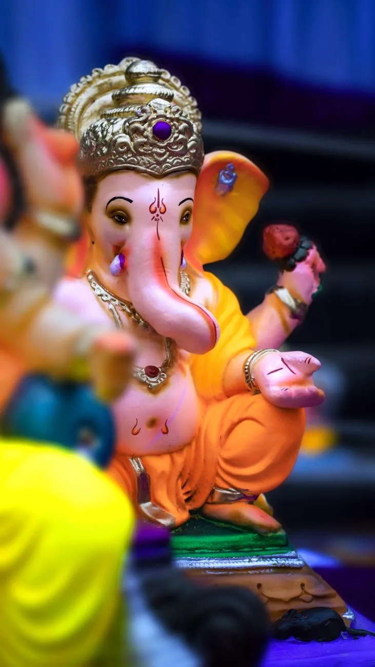 ganesh figurine in close up shot